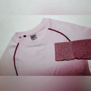 Women’s Gymshark Pink Ombre Gradient Fitness Long Sleeve Crop Top Medium